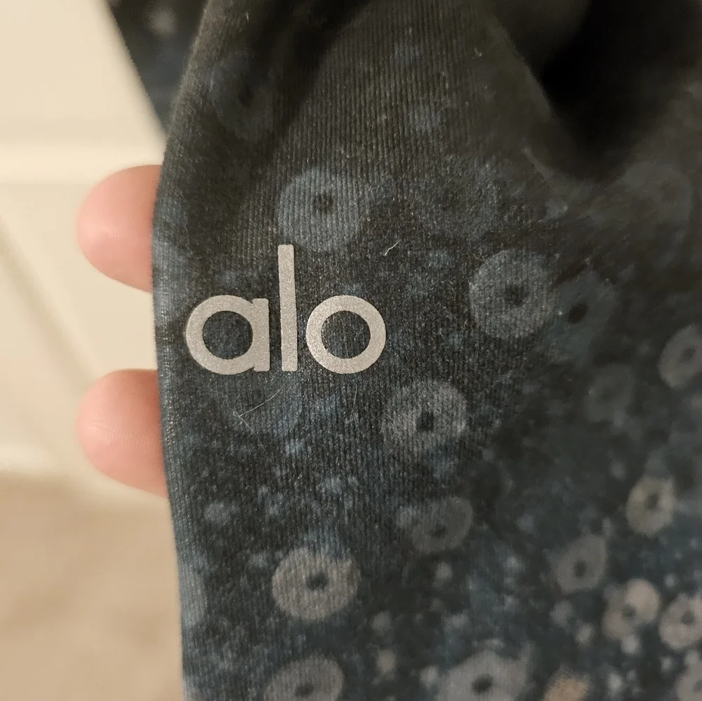 Alo Leggings 3 Pair Bundle Size XS